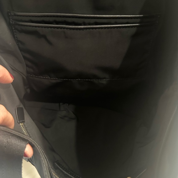 Tory Burch Bag - Picture 7 of 10